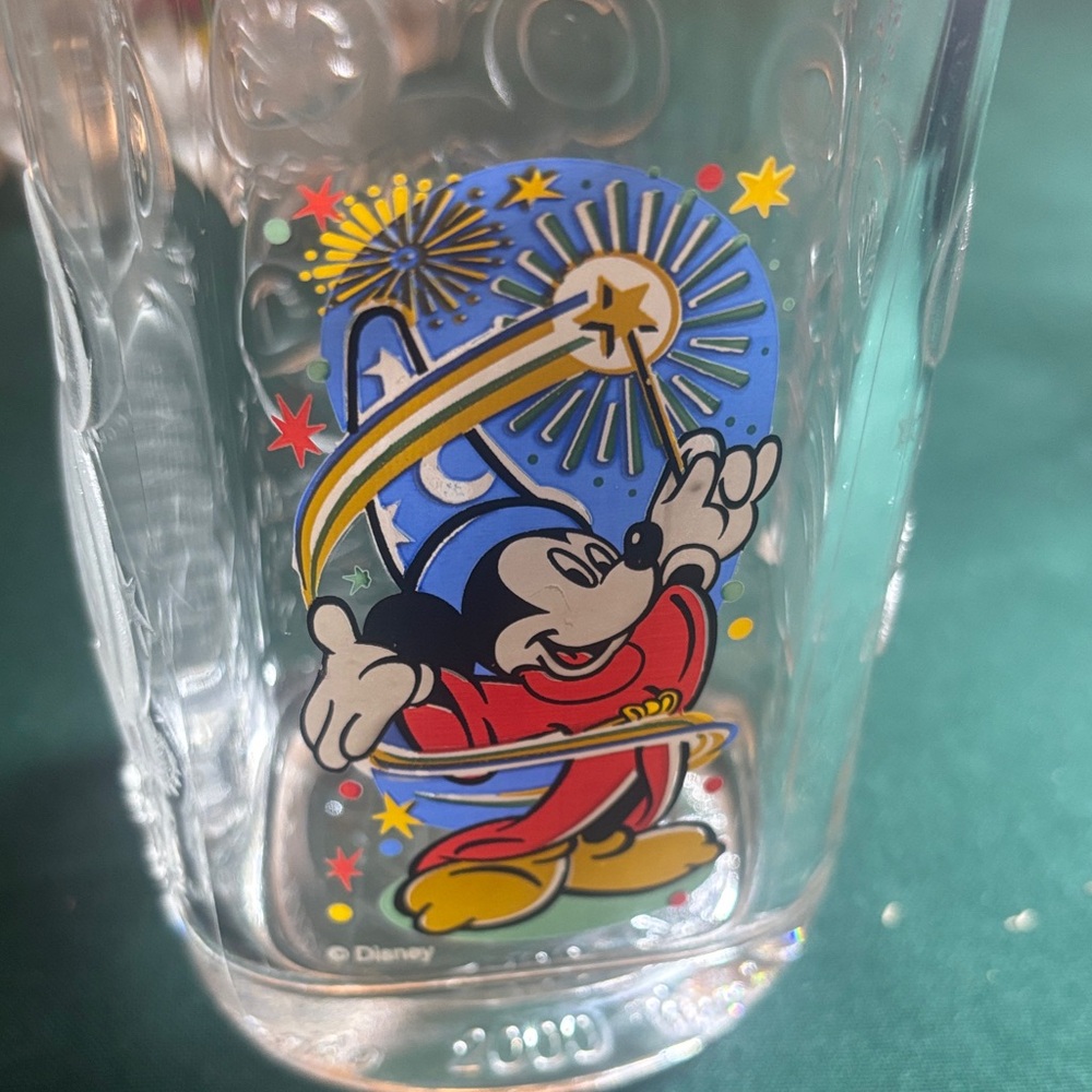Mickey Mouse Glass Tumbler Set